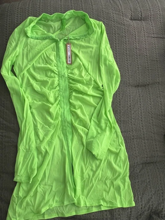 SKIMS Neon Green Long Sleeve Swim Coverup - Picture 1 of 1